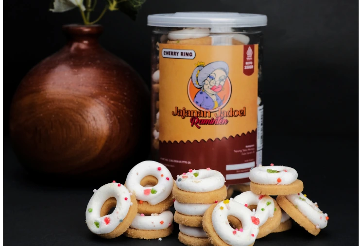 Jajanan Jadoel Raminten Cherry Ring