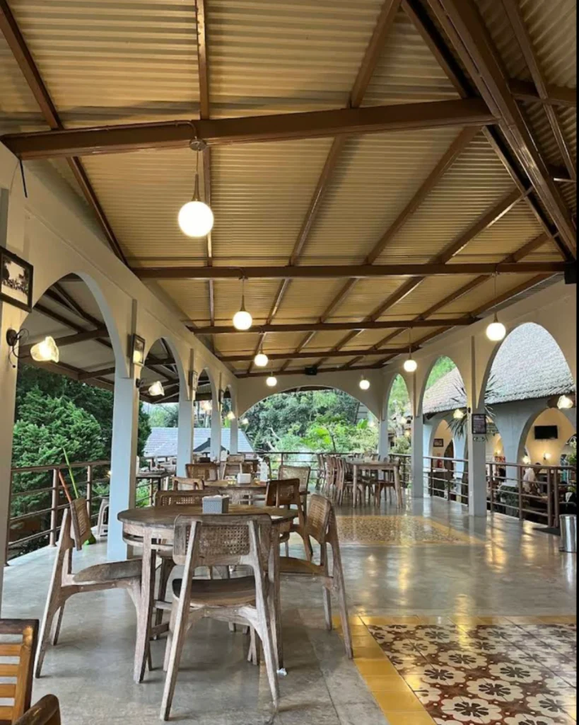 Lavana Resto
